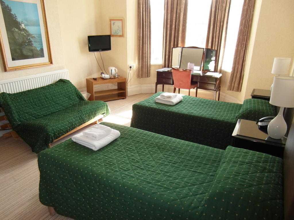 Lisdoonie Hotel バロー・イン・ファーネス 部屋 写真